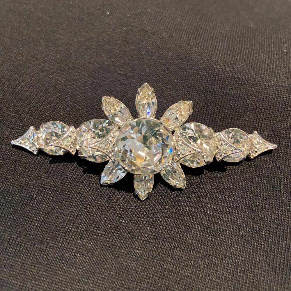 Vintage Signed Eisenberg Ice Clear Rhinestone Bar Brooch Pin 2.5"